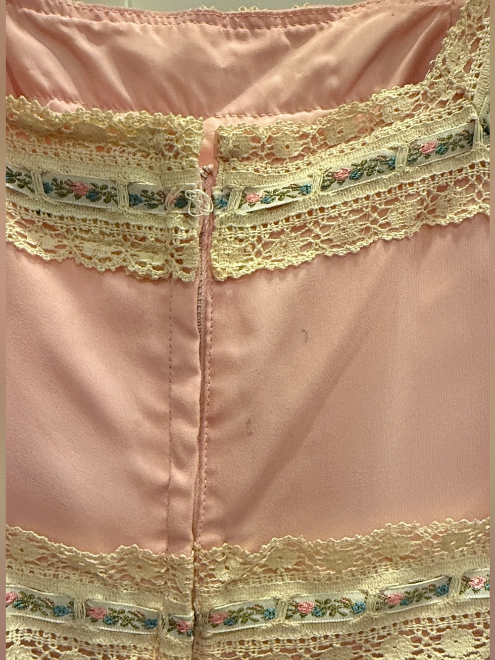 Vintage 1970s Pink Chiffon Prairie Maxi Dress Gown Ribbons Lace Trim XS S Boho - Picture 5 of 17